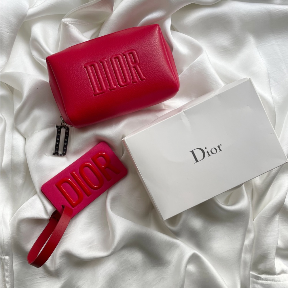 Dior Pouch and Luggage Tag Set